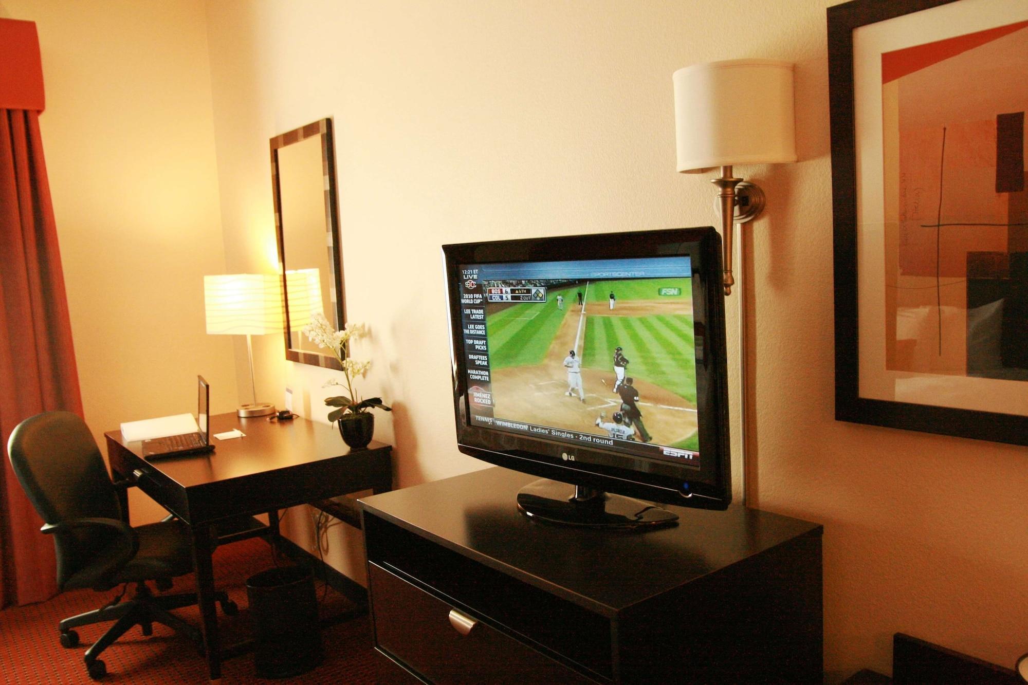 Hampton Inn & Suites Phoenix Chandler Fashion Center Rum bild